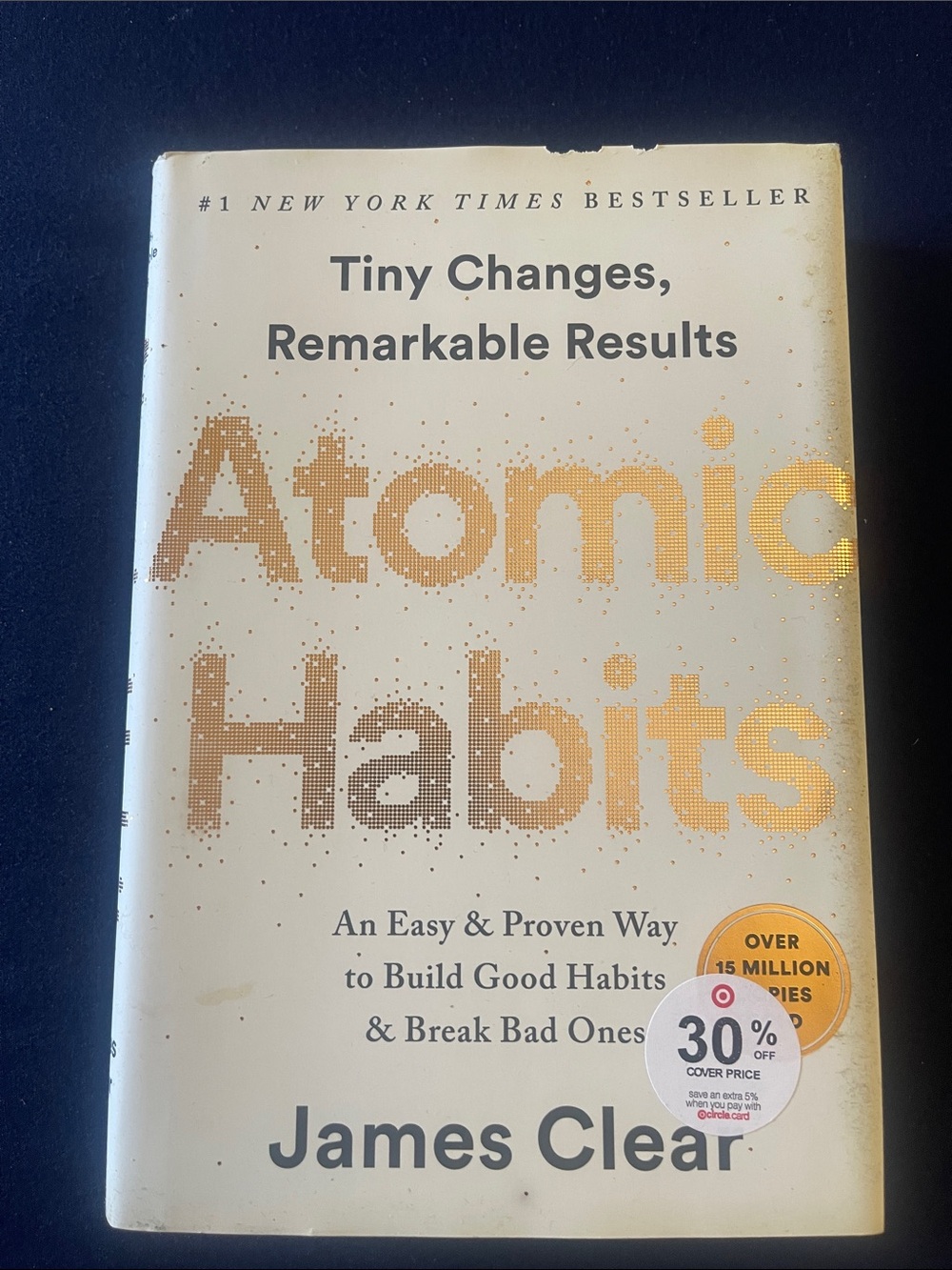 Atomic Habits by - White and Gold Hardcover